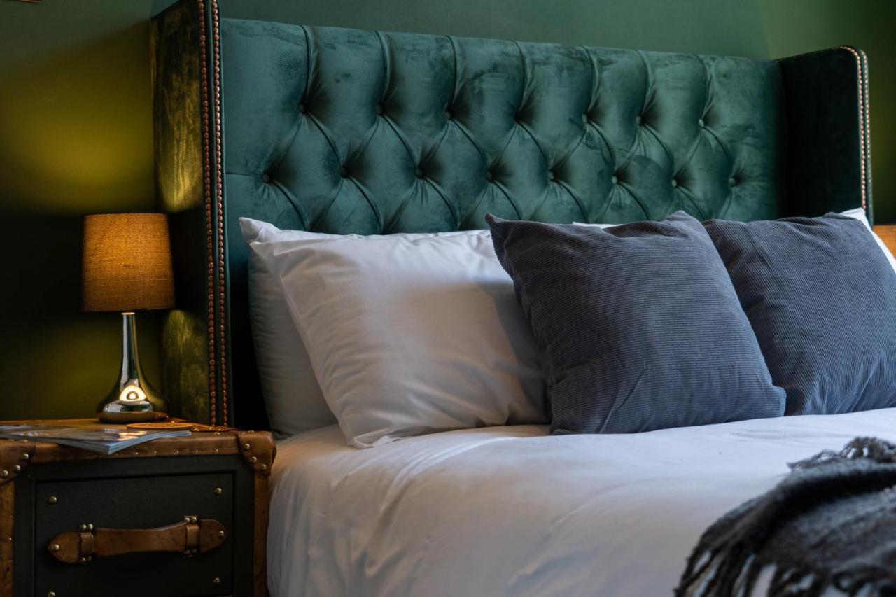 Luxurious Grand 6 Bedroom Home In Bath - Perfect For Groups & Sleeps 12! Экстерьер фото